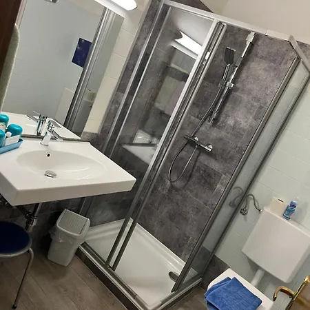Laerchenhof Pensión 3*