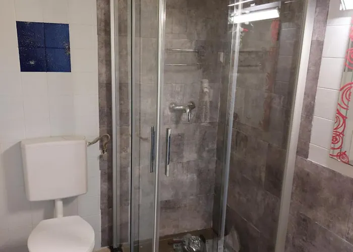 Pension Laerchenhof Guest house